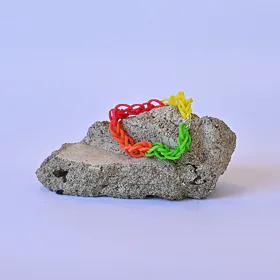 Láďův barevný náramek pro štěstí